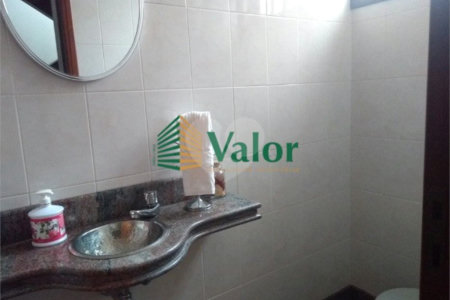 Sobrado á venda no Residencial Jardim Brasil