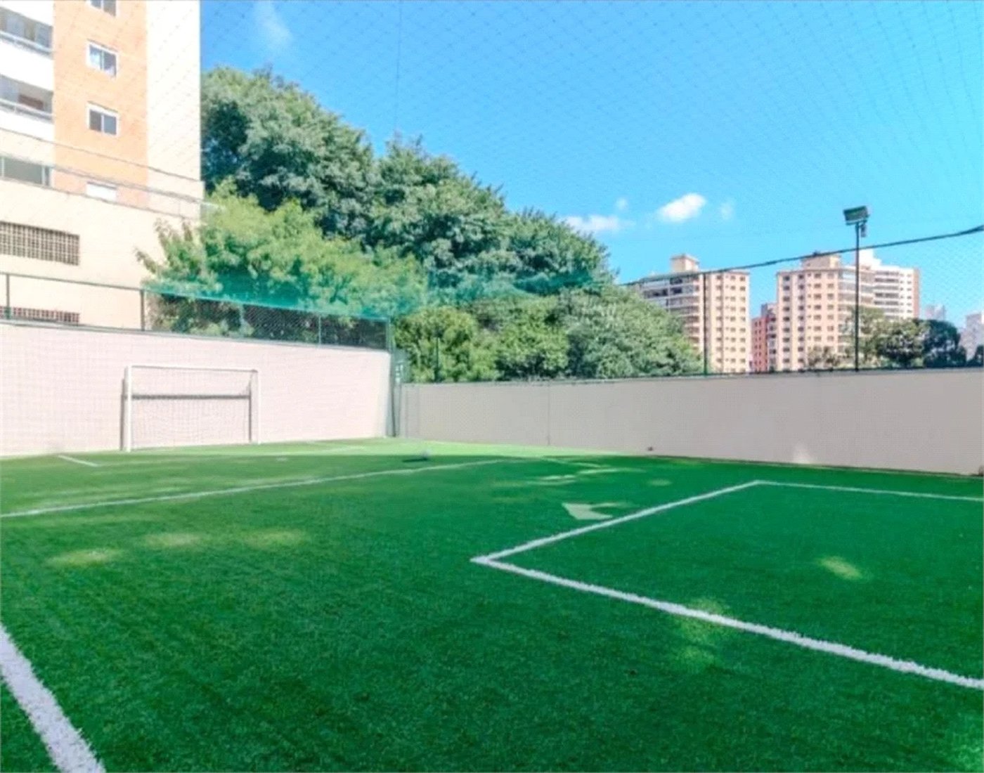 Apartamento à venda com 2 quartos, sendo 1 suíte,  em Vila Suzana, São Paulo, SP