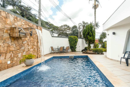 Casa Térrea à venda com 3 quartos, sendo 1 suíte, em Vila Inah, São Paulo, SP