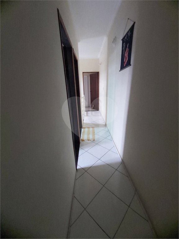 Sobrado à venda com 3 quartos, sendo 1 suíte,  em Vila Bernadotti, Mogi das Cruzes, SP