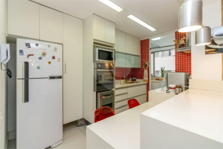 Apartamento à venda com 3 quartos, sendo 1 suíte, em Itaim Bibi, São Paulo, SP