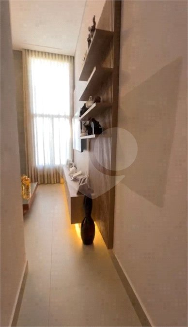 Casa à venda ou para alugar com 3 suítes no condomínio London Park, Indaiatuba - SP