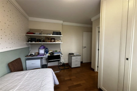 Apartamento para alugar com 3 suítes em Vila Romana, São Paulo, SP