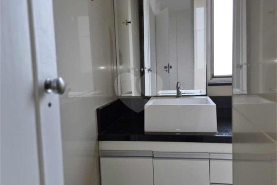 Apartamento à venda com 3 quartos, sendo 1 suíte,  em Santana, São Paulo, SP