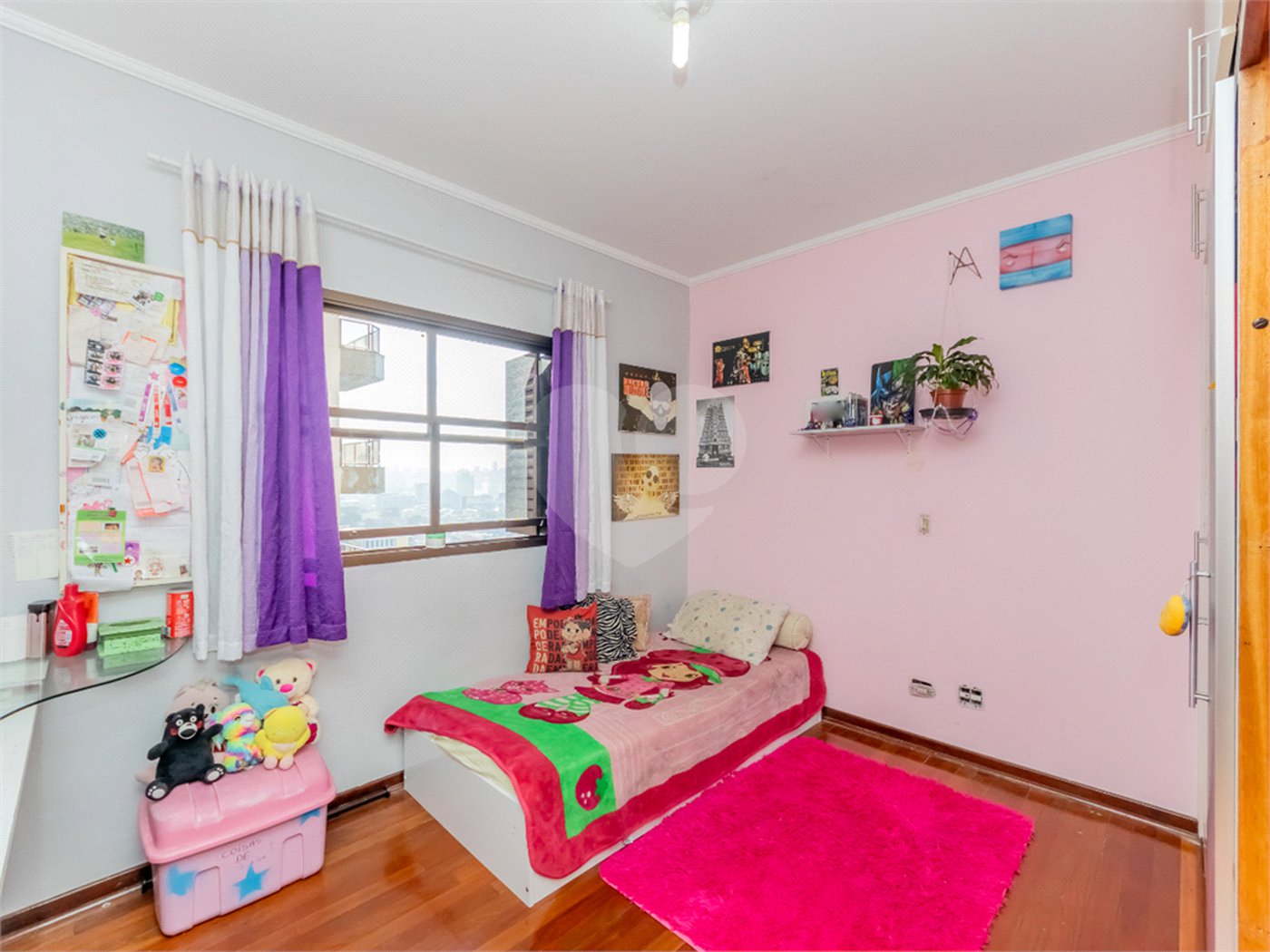 Apartamento à venda com 3 quartos, sendo 1 suíte, em Vila Carrão, São Paulo, SP