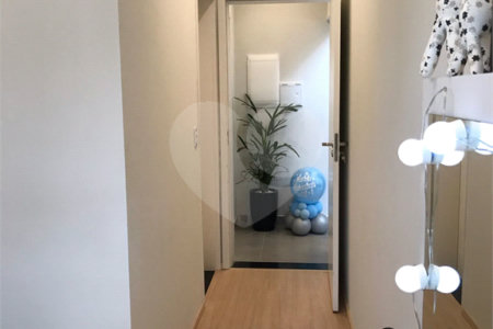 Casa à venda com 3 suítes no condomínio Terras de São Francisco, Sorocaba - SP