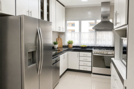 Apartamento à venda com 4 suítes em Vila Uberabinha, São Paulo, SP