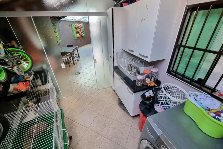 Sobrado à venda com 3 quartos, sendo 1 suíte, em Parque Capuava, Santo André, SP