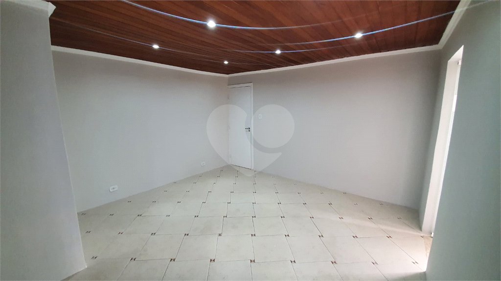 Sobrado à venda com 3 quartos, sendo 1 suíte,  em Horto, São Paulo, SP