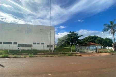 Galpão à venda ou para alugar em Jardim Eliana, Araraquara, SP