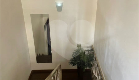Sobrado à venda com 3 quartos, sendo 1 suíte,  em Jardim Regina, Indaiatuba, SP