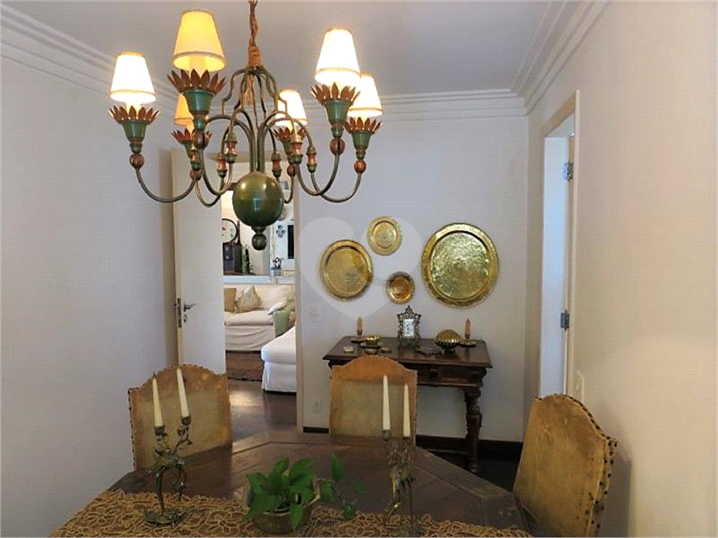 Apartamento à venda com 3 quartos, sendo 1 suíte,  em Real Parque, São Paulo, SP