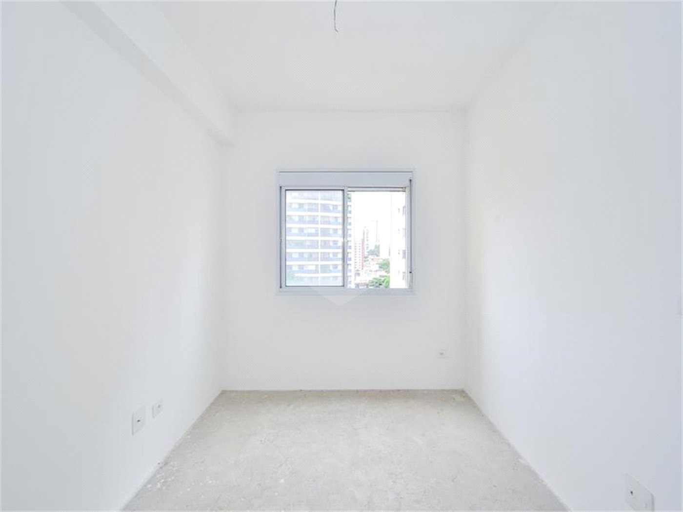 Apartamento à venda com 3 quartos, sendo 1 suíte, em Vila Gumercindo, São Paulo, SP