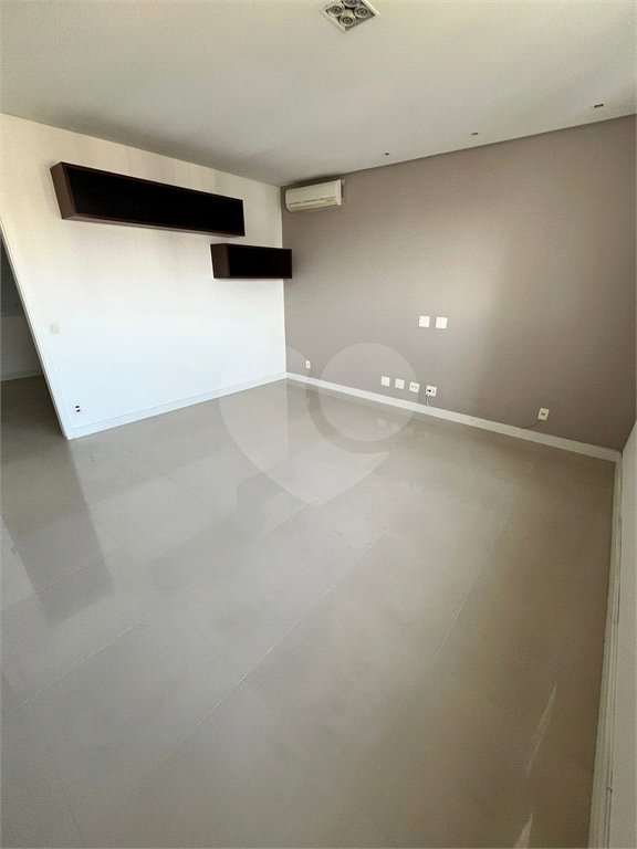 Apartamento à venda com 3 suítes em Vila Andrade, São Paulo, SP