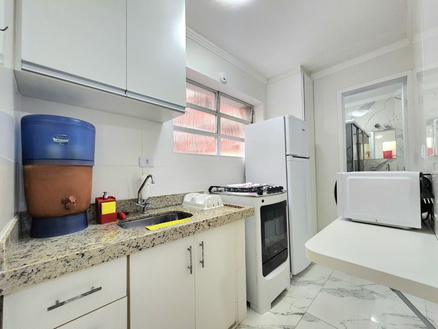 Apartamento mobiliado próximo da praia com 1 dormitório à venda, 32 m² por R$ 390.000 - Embaré - Santos/SP
