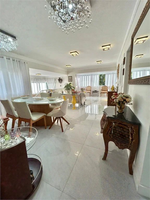 Apartamento à venda com 4 quartos, sendo 3 suítes, em Água Fria, São Paulo, SP