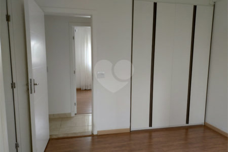 Apartamento à venda ou para alugar com 3 suítes em Indianópolis, São Paulo, SP