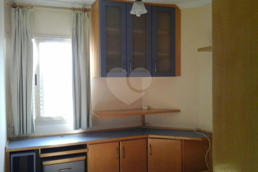 Apartamento à venda com 3 quartos, sendo 1 suíte, em Vila Nova Cachoeirinha, São Paulo, SP