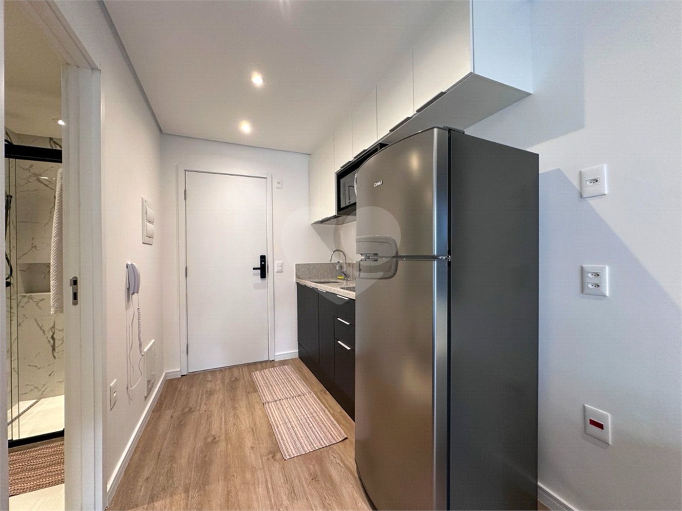 Apartamento à venda ou para alugar com 1 suíte em Campo Belo, São Paulo, SP
