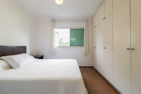 Apartamento à venda com 4 quartos, sendo 2 suítes, em Vila Morumbi, São Paulo, SP