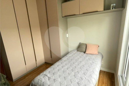 Casa à venda com 3 quartos, sendo 1 suíte,  no condomínio Aruã, Mogi das Cruzes - SP