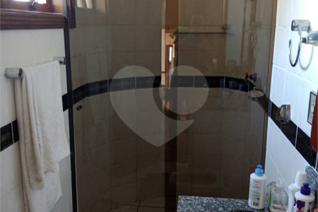 Casa à venda com 4 quartos, sendo 3 suítes,  em Alto Ipiranga, Mogi das Cruzes, SP