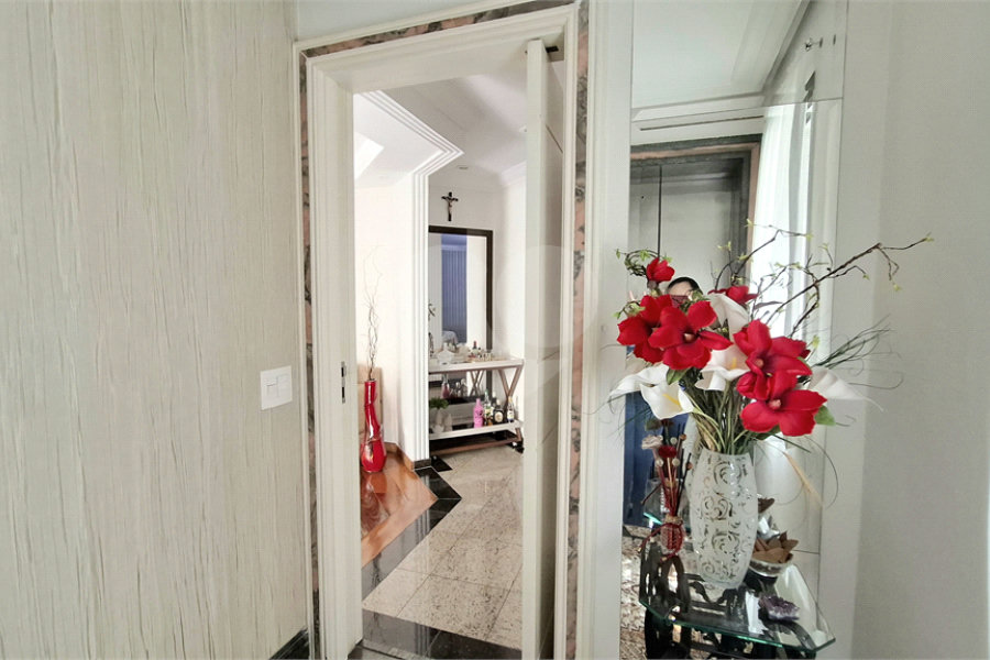 Apartamento à venda com 3 suítes em Santana, São Paulo, SP