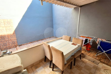 Casa à venda com 3 quartos em Campo Grande, Rio de Janeiro, RJ