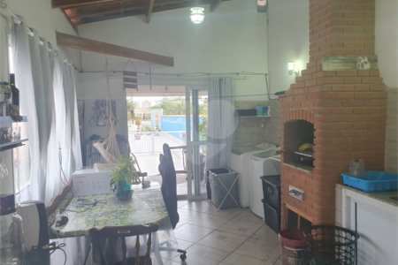 Sobrado à venda com 3 quartos em Demarchi, São Bernardo do Campo, SP