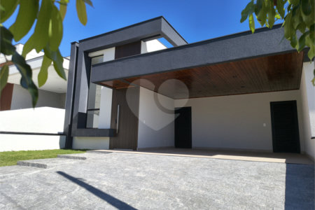 Casa à venda com 3 suítes no condomínio Campos do Conde I e II, Sorocaba - SP