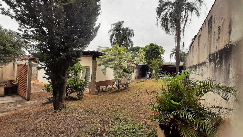 Casa Térrea à venda com 3 quartos, sendo 1 suíte, em Jardim Prudência, São Paulo, SP