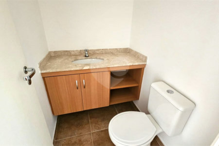 Apartamento para alugar com 3 quartos, sendo 1 suíte, em Alto da Boa Vista, São Paulo, SP