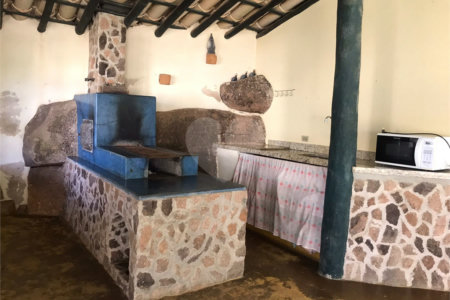 Sítio à venda com 6 quartos, sendo 1 suíte, em Sítio Santa Terezinha, Salto, SP