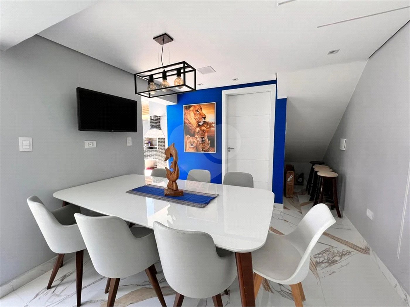 Casa à venda com 3 quartos, sendo 1 suíte, em Jardim Oriental, São Paulo, SP