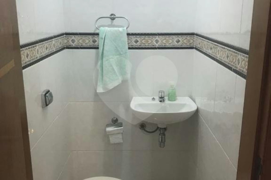 Casa à venda com 3 quartos, sendo 1 suíte, em Limão, São Paulo, SP