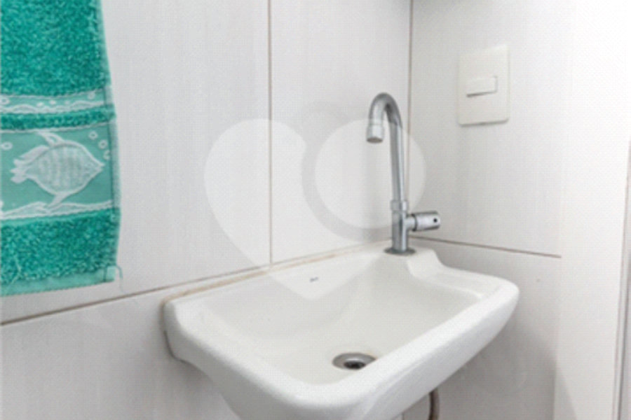 Apartamento à venda com 3 quartos, sendo 1 suíte, em Santa Teresinha, São Paulo, SP