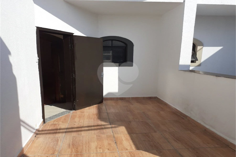 Casa à venda com 3 quartos, sendo 2 suítes, em Parada Inglesa, São Paulo, SP