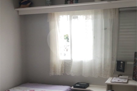 Apartamento com 67m², 3 quartos, garagem, à venda no Jardim Marajoara.