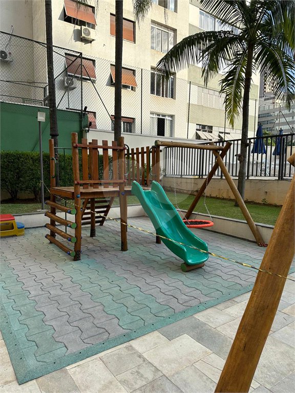 Apartamento à venda com 4 quartos, sendo 3 suítes, em Itaim Bibi, São Paulo, SP