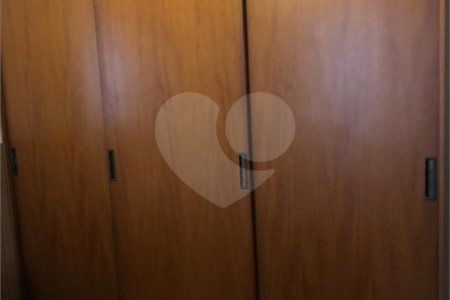 Casa à venda com 3 quartos, sendo 1 suíte,  em Vila Suissa, Mogi das Cruzes, SP