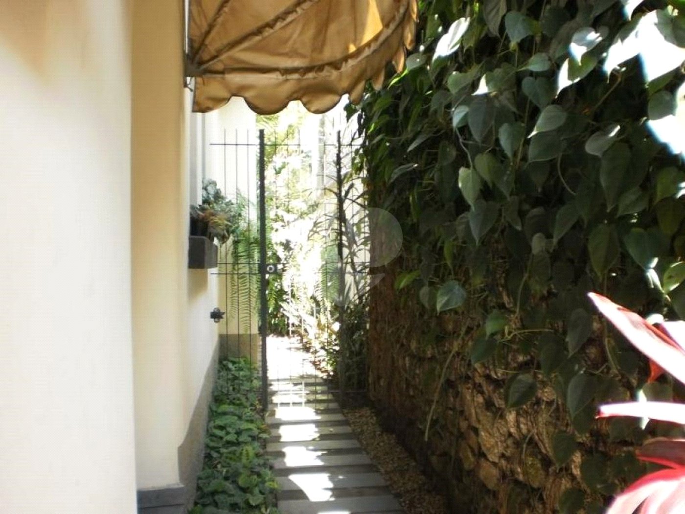 Casa à venda com 3 quartos, sendo 1 suíte,  em Vila São Luís(zona Oeste), São Paulo, SP