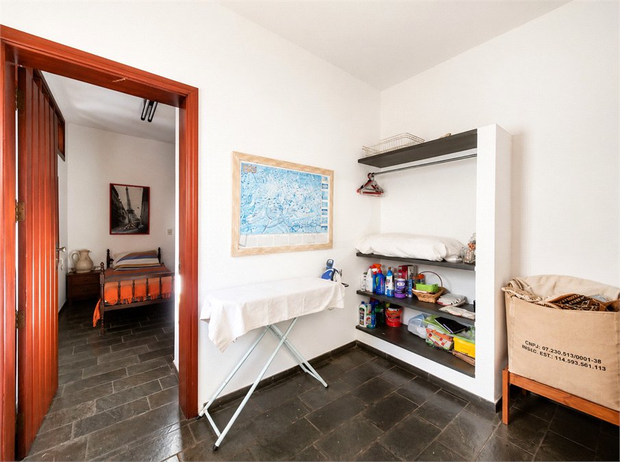 Casa à venda ou para alugar com 4 quartos, sendo 3 suítes, no Centro, Itapetininga, SP