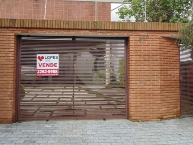 Sobrado à venda com 4 quartos, sendo 3 suítes,  em Jardim Franca, São Paulo, SP