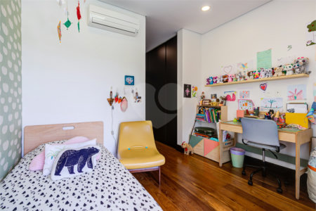 Casa à venda com 3 suítes em Alto da Boa Vista, São Paulo, SP