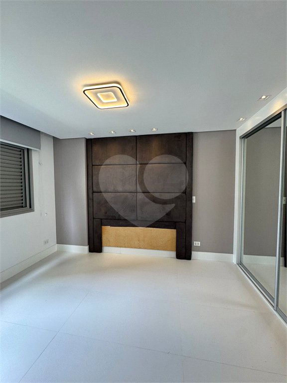 Apartamento à venda com 2 quartos em Vila Clementino, São Paulo, SP