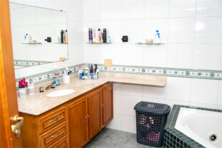 CASA ALTO PADRÃO - BAIRRO NOBRE