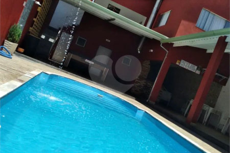Salão à venda em Jardim Casa Branca, Suzano, SP