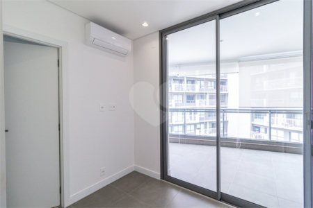 Apartamento para alugar com 2 suítes em Vila Olímpia, São Paulo, SP
