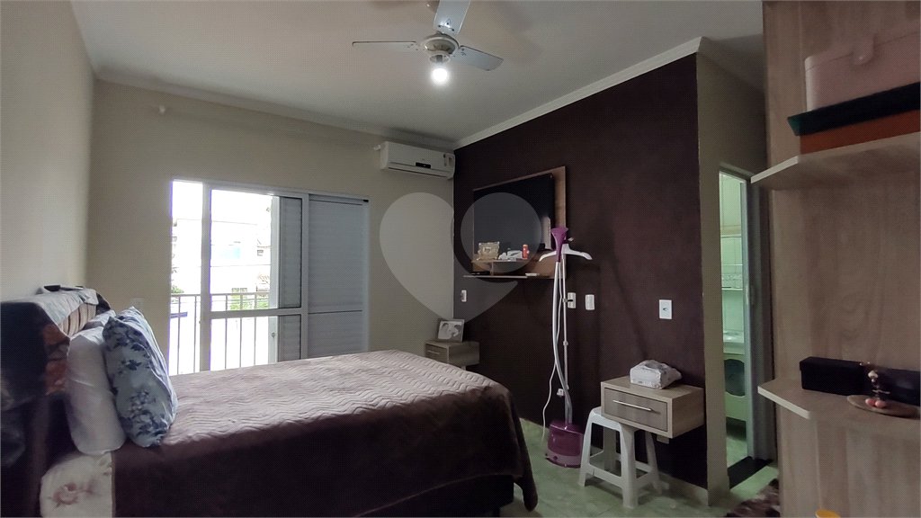 Casa à venda com 2 quartos, sendo 1 suíte, em Jardim São Lourenzo, Sorocaba, SP