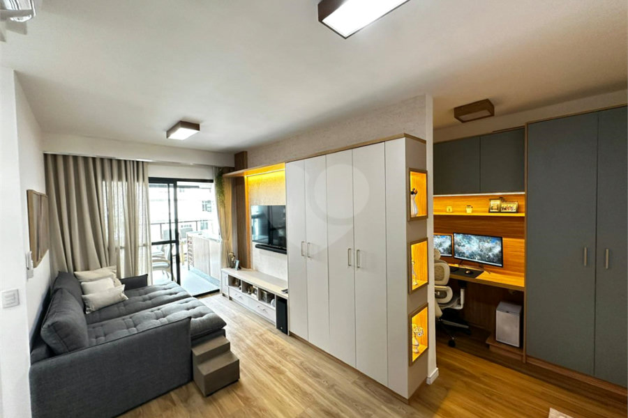 Apartamento à venda com 2 quartos, sendo 1 suíte, em Pinheiros, São Paulo, SP